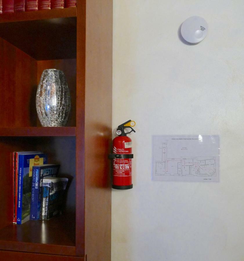 Pantheon Palazzo Nari Apartment Рим Екстериор снимка